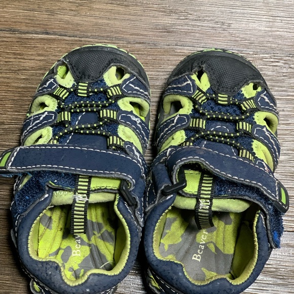 Beaver Creek shoes 5 1/2 - Picture 2 of 8